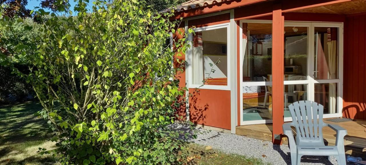 Chalet simple dans un quartier calme et naturel La Tardiere Extérieur photo