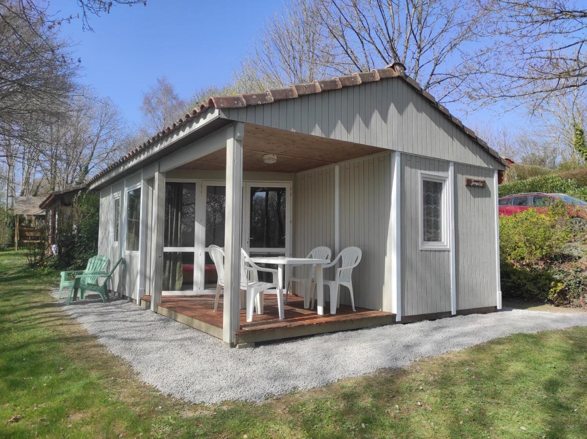 Chalet simple dans un quartier calme et naturel La Tardiere Extérieur photo